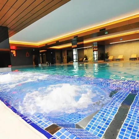 Prázdninový dům Bright Lovely Deluxe 1bd Condopoolviews! #134 *