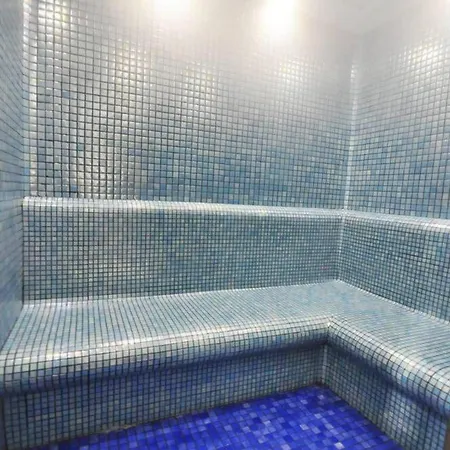 Bright Lovely Deluxe 1bd Condopoolviews! #134 *