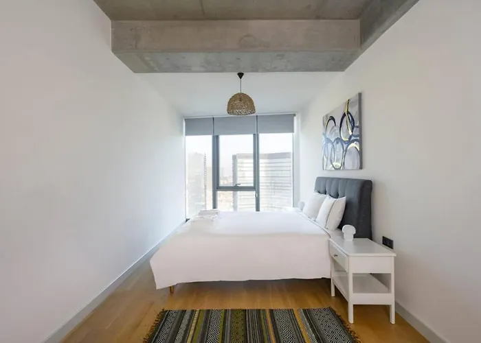 Bright Lovely Deluxe 1bd Condopoolviews! #134